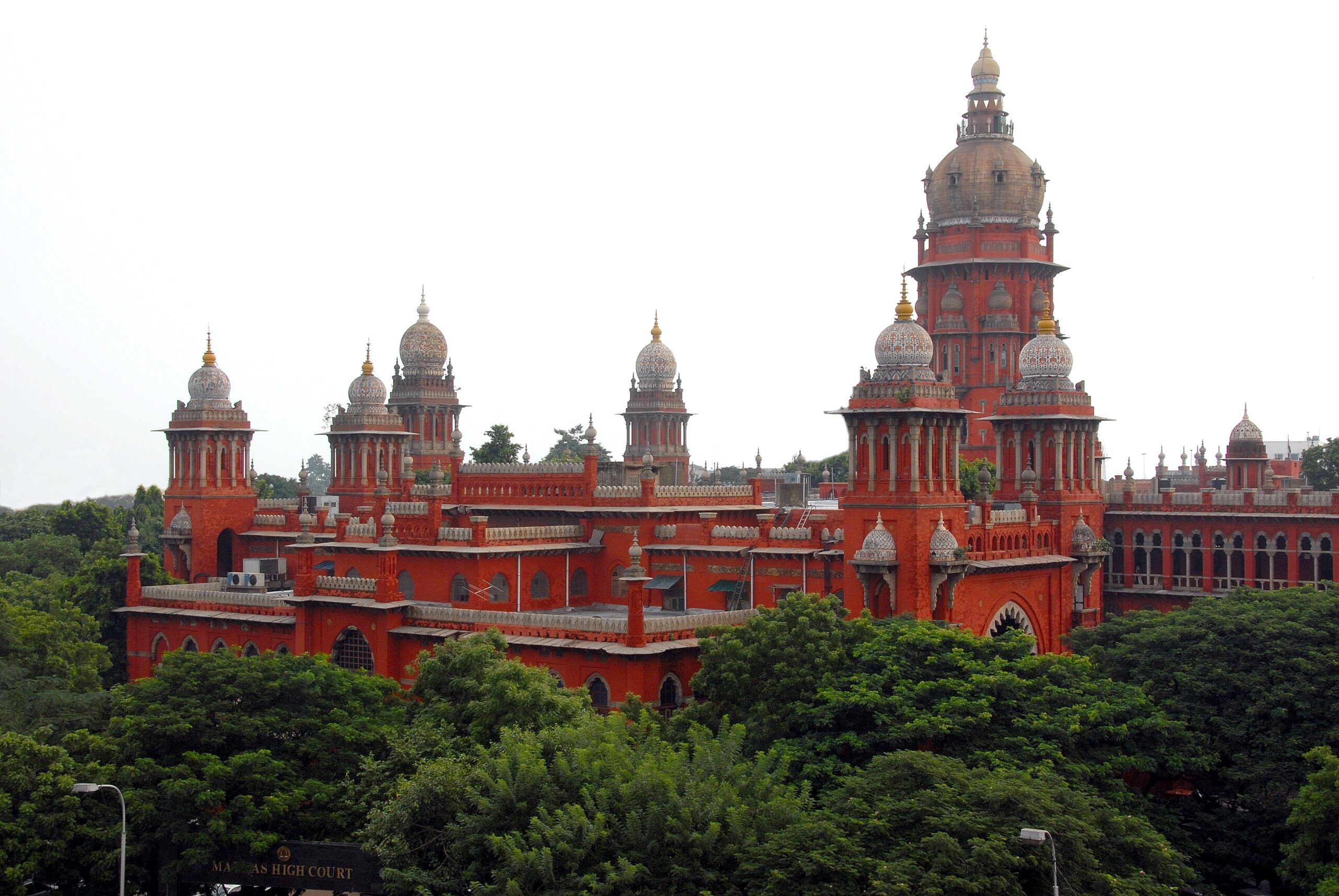 Language Quirks in Legal Proceedings: Justice Venkatesh’s Amusing Take on Hindi Legal Terminologies